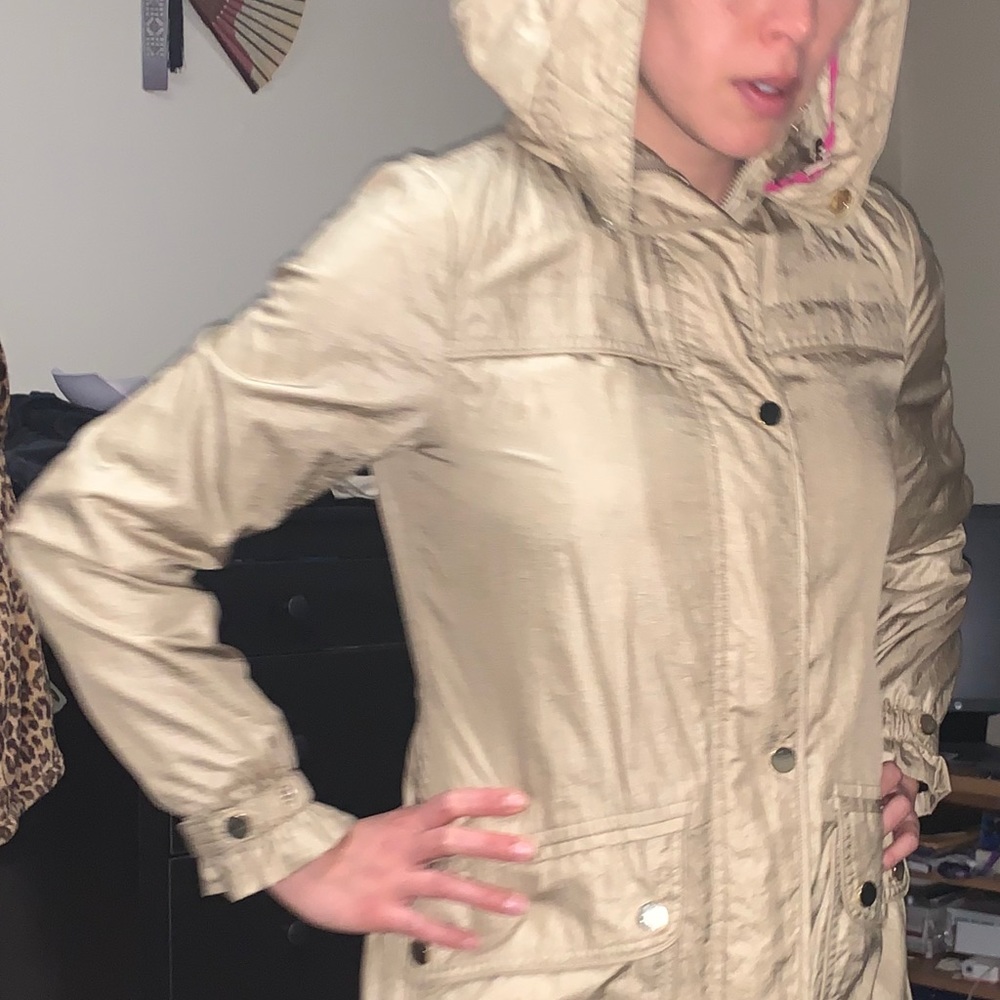Gorgeous Eliza j trench coat - Picture 4 of 4